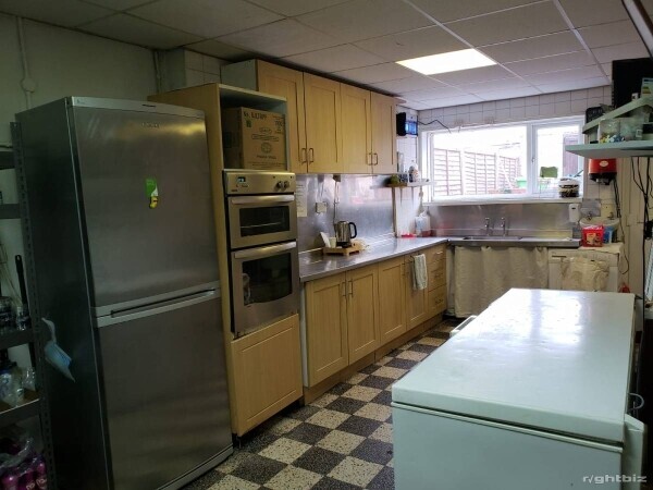 Traditional Fish & Chip Shop for sale in Isle of Anglesey Photo 6