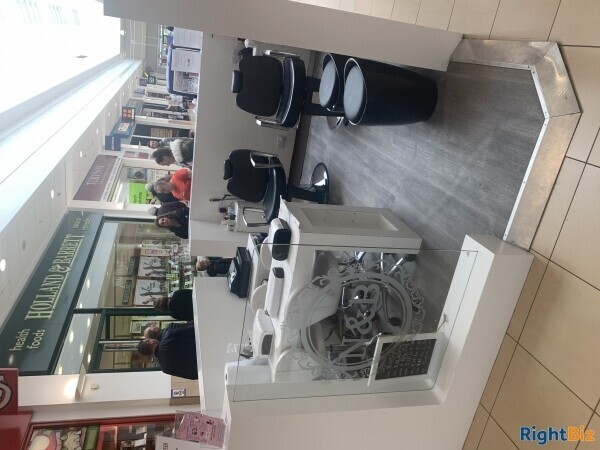 Nail and beauty brow bar business for sale Photo 6