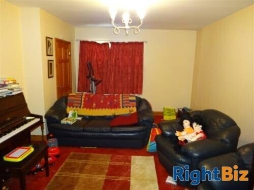 Former Public House for sale in Llanybydder Photo 6
