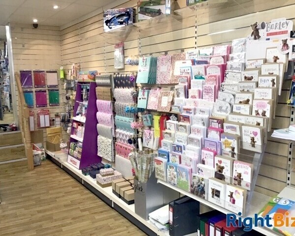 CARD / GIFT / BALLOON / PARTY SHOP & PROPERTY - WEST YORKSHIRE Photo 6