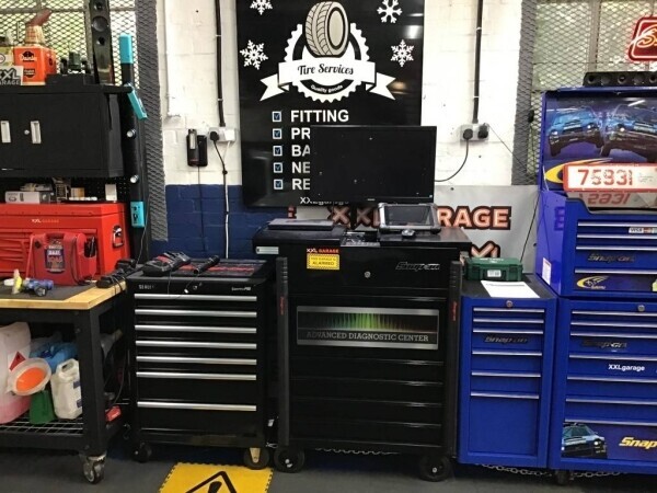 Vehicle Repair/Recovery/Sales and Window Tinting Business Photo 6