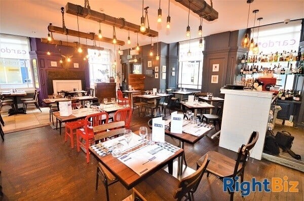 Popular Restaurant/Takeaway with strong turnover, Perth (ref. 1075) Photo 6