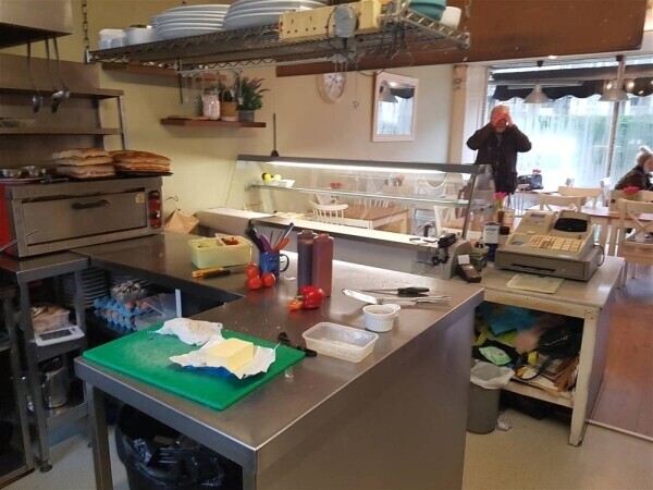 Cafe & Sandwich Bars For Sale in Saltaire Photo 6