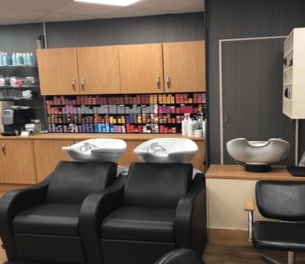 Award Winning Hair and Beauty Salon Milton Keynes Photo 6