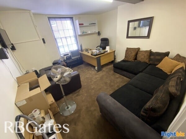 Freehold Property - Fried Chicken Business For Sale 20AB255 Photo 6