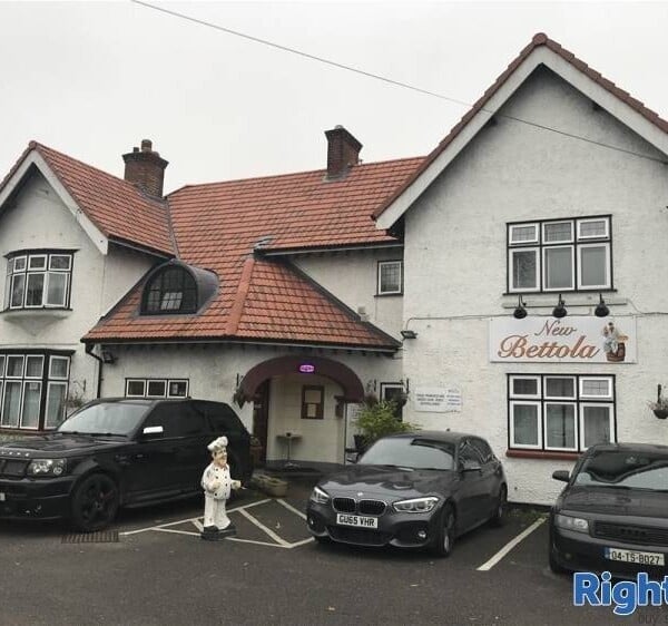 LEASEHOLD LICENSED ITALIAN FINE DINING RESTAURANT & HOTEL IN AFFLUENT BERKSHIRE VILLAGE Photo 6