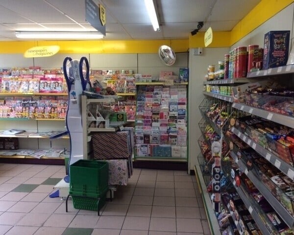 LARGE FREEHOLD POST OFFICE, STORES & 7 BED ACOMMODATION FOR SALE Photo 5
