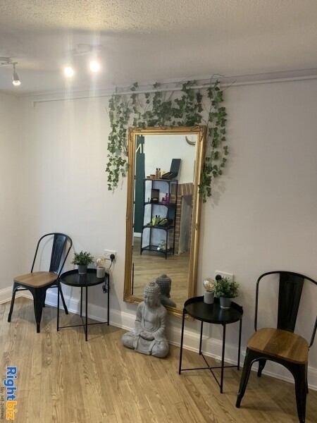 Frome Beauty Salon For Sale Photo 6