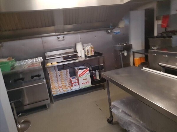 Hot Food Take Away For Sale in Cowling Photo 6