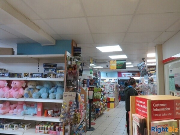 Well-known Convenience Store and Post Office Photo 6
