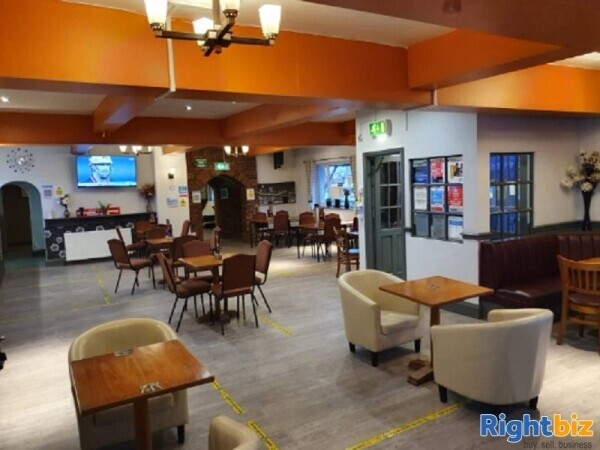 Newly established Free of Ties public house Photo 6