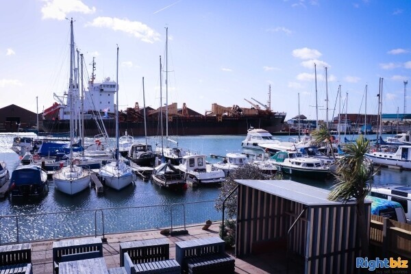 Leasehold Pub/Restaurant For Sale in West Sussex Photo 6