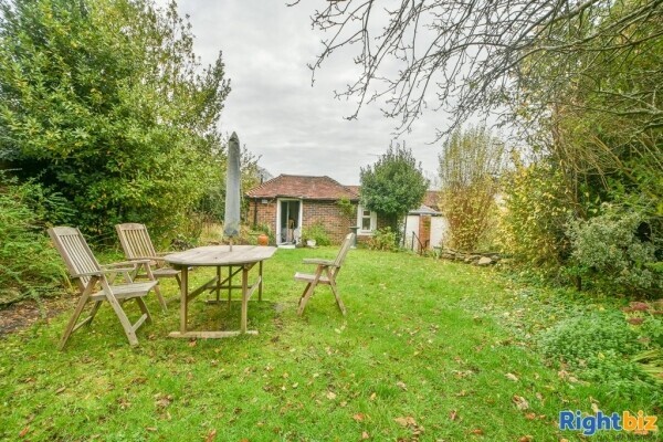 Picturesque Freehold Tearooms Photo 6