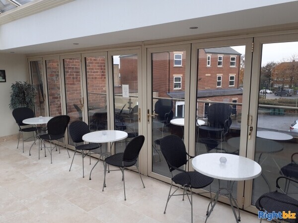 SUPERB CAFE BAR/BISTRO OPPORTUNITY - WEST YORKS TOWN Photo 6