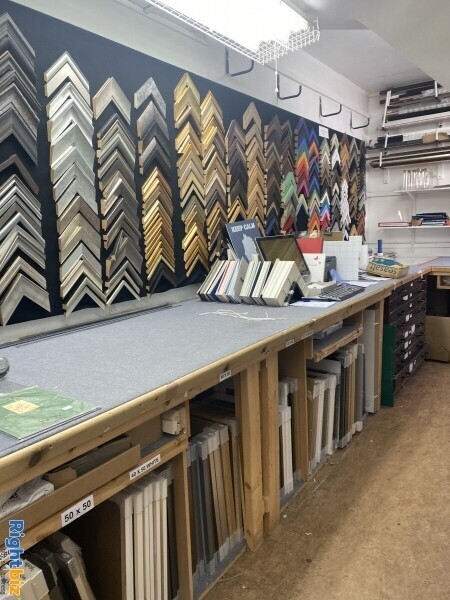 Gift Shop / Art Gallery for sale in Hampshire Photo 5