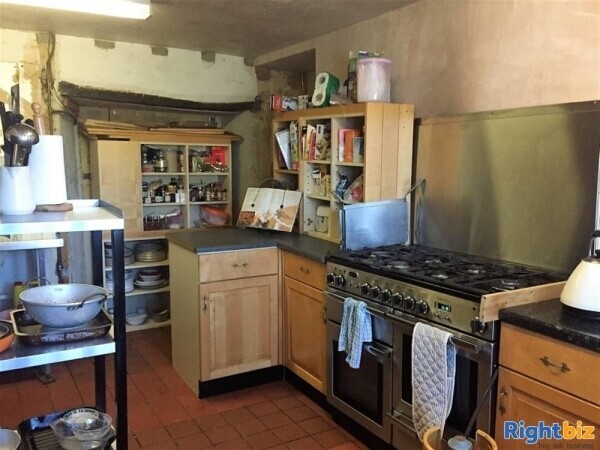 Under Offer: Grade II Listed 17th Century Thatched Village Inn For Sale in Barnstaple Photo 6