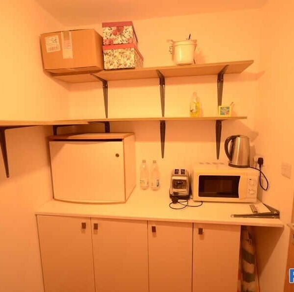 Electrical Appliance Shop for Sale Photo 6