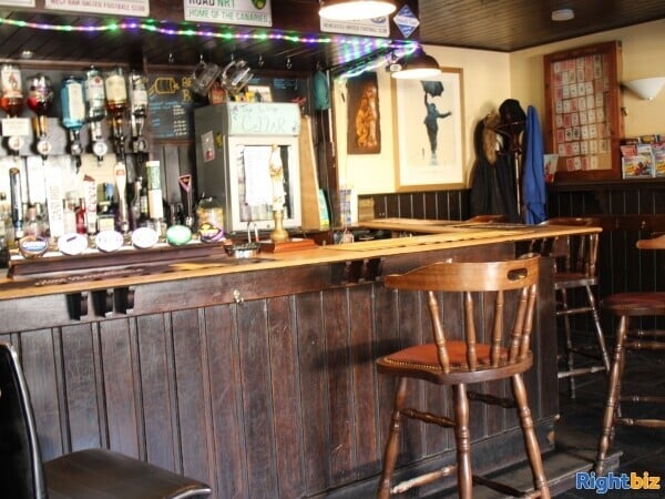 SUFFOLK - 13 YEAR LEASE COMMUNITY PUB W/ TURNOVER CIRCA 260K Photo 6