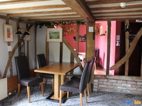 AFFLUENT SUFFOLK VILLAGE - FINE DINING DESTINATION FOOD LED 16TH CENTURY CHARACTER FREEHOUSE Photo 6