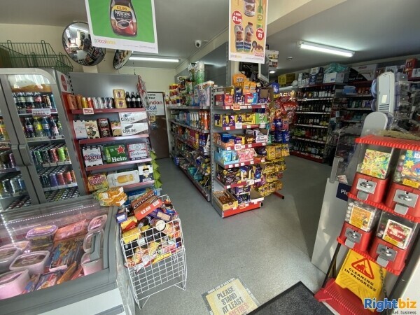 Convenience Store & Off Licence Freehold/Leasehold with Accommodation in Stockton-on-Tees Photo 6