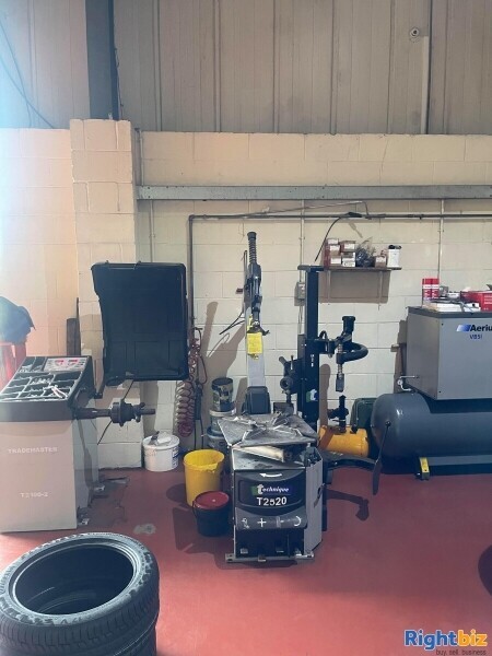 Profitable Fully Equipped Car Garage and Mot Centre for Sale in Wrexham, Vehicle Service Photo 6