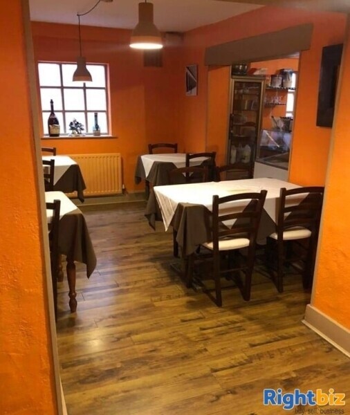Italian Restaurant and Pub For Sale In Poynton Town Centre, Fully Equipped Photo 6