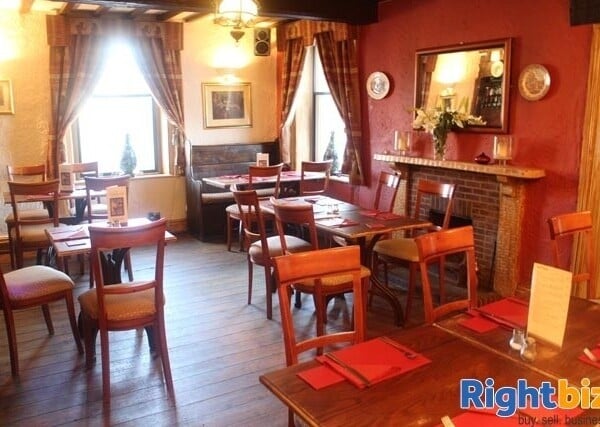 SHROPSHIRE VILLAGE Photo 6