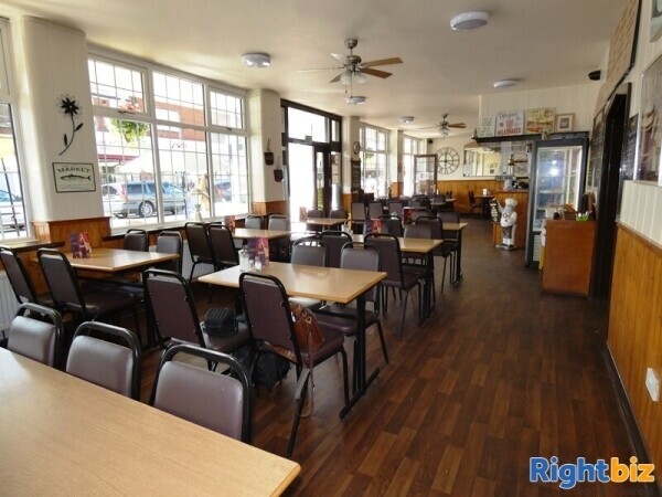 Licensed A3 Diner For Sale Thornton-Cleveleys Photo 6