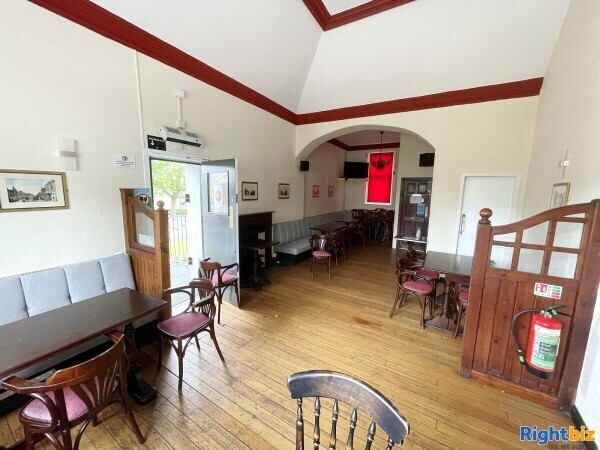 POPULAR LOCAL HOSTELRY OF CHARACTER FOR SALE EAST LOTHIAN Photo 6