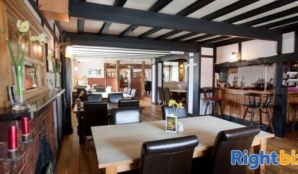 Award Winning Restaurant & Village Pub in Cambridgeshire Photo 6