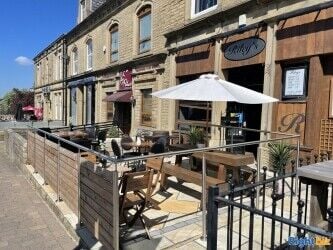 Freehold bar/bistro for sale Freehold bar/bistro for sale