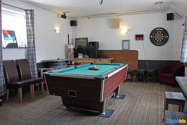 LINCOLNSHIRE - PUBLIC HOUSE Photo 6