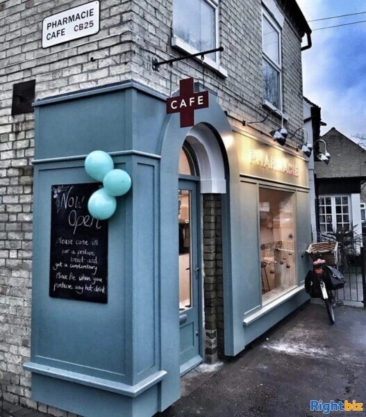 WELL PRESENTED PIZZERIA & COFFEE HOUSE Photo 6