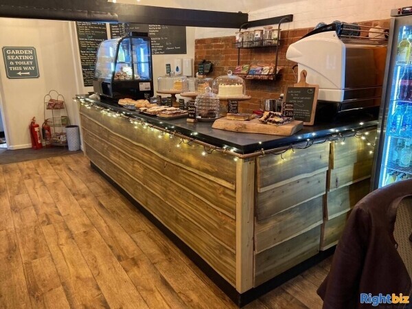 AWARD WINNING COFFEE SHOP & SHOP OFFERING UNIQUE HOMEWARE, GIFTS AND FURNITURE RETAILER Photo 6