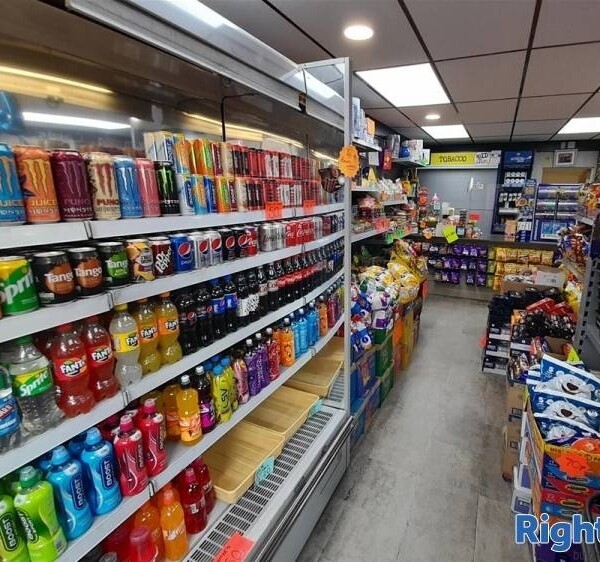 Newsagents For Sale in Doncaster Photo 6
