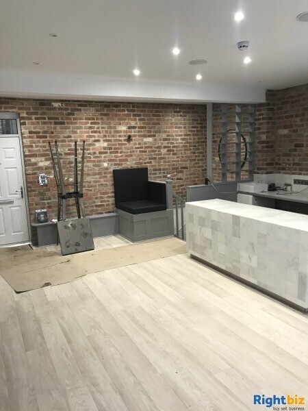 Immaculate & Cool Cafe - Brand New Kitchen Photo 6