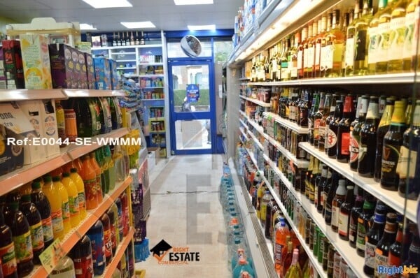 High Turnover Established Off Licence Lease for Sale - Forest Hill Photo 6