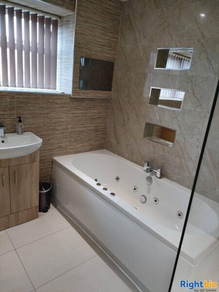 GLOUCESTERSHIRE - COTSWOLD STONE VILLAGE CENTRE INN REFURBISHED TO HIGH STANDARD WITH FIVE LETTING Photo 6