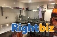 Restaurant/takeaway lease for sale in Strathbungo Photo 6