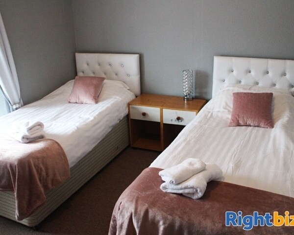 CEREDIGION - CASTLE HOTEL, LAMPETER - FORMER COACHING INN WITH 9 LETTING BEDROOMS Photo 6