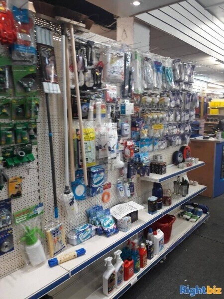 Car accessories and parts retailer in Keynsham Bristol. Photo 6