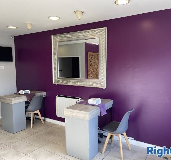 DERMALOGICA BEAUTY SALON IN COMMUNITY PARADE for Sale Photo 6