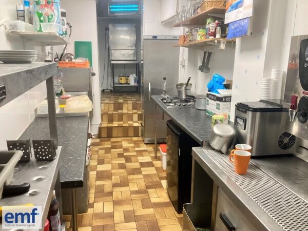 FISH & CHIP TAKEAWAY with SEATING AREA Photo 6