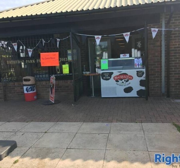 Well-Established & Popular Coffee Shop in Lydney Photo 6