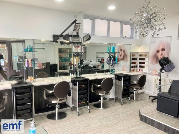 HAIR SALON Photo 6