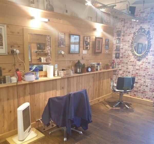 Well Established Barbers in a Great Central Location Photo 6