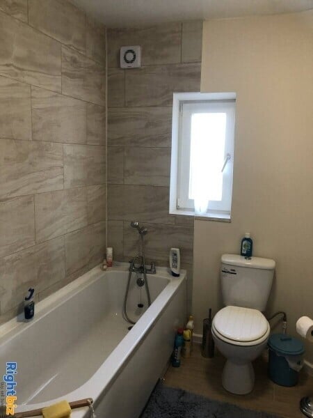 Leasehold Fish and Chips shop with accommodation Photo 6