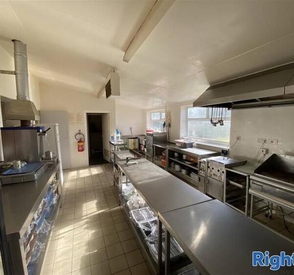 Cafe & Sandwich Bars For Sale in Holme-on-Spalding-Moor Photo 6