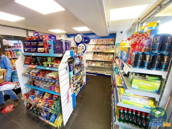 NEWSAGENTS: RADCLIFFE: Photo 6