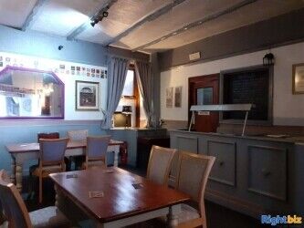SOUTH WALES - VILLAGE CENTRE PUBLIC HOUSE & RESTAURANT WITH LETTING ACCOMMODATION Photo 6
